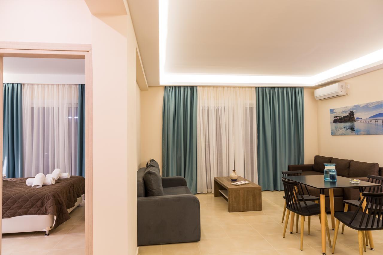 דירה Laura House